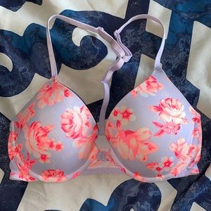 PINK front latch push-up bra